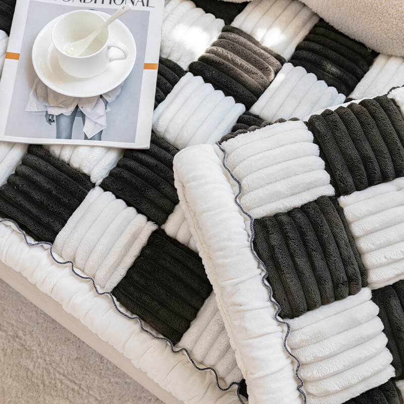 Soft and Convenient Couch Protector for Pets