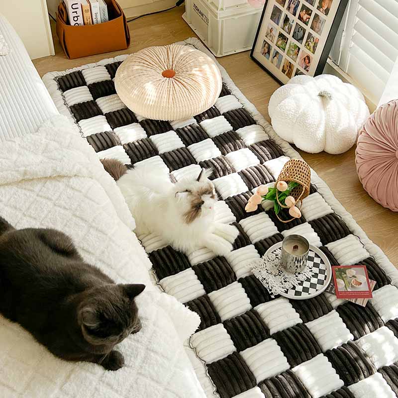 Soft and Convenient Couch Protector for Pets